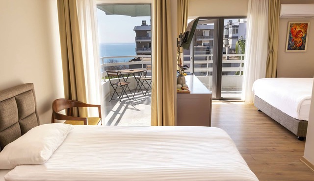 Mene City Hotel
