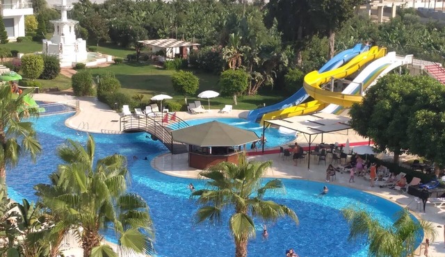 Modern vacation rental near the beach with a pool paradise and plenty of activities