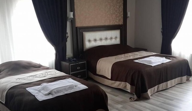 Oz Cavusoglu Hotel