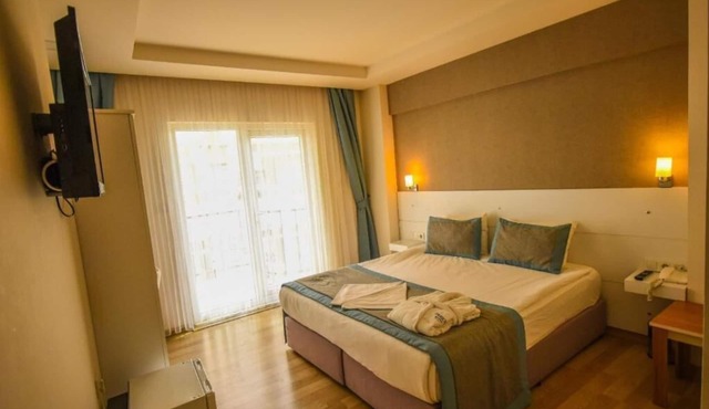 Parion House Hotel