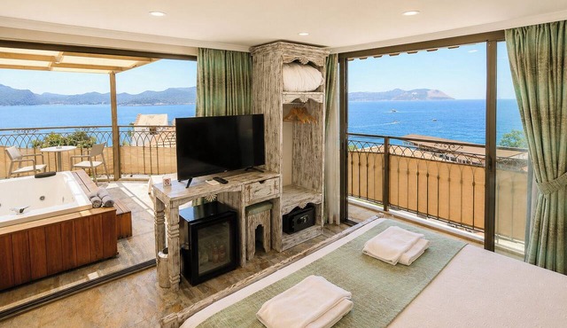 Payam Agora Hotel Room Only, Shared Terrace & Kitchen