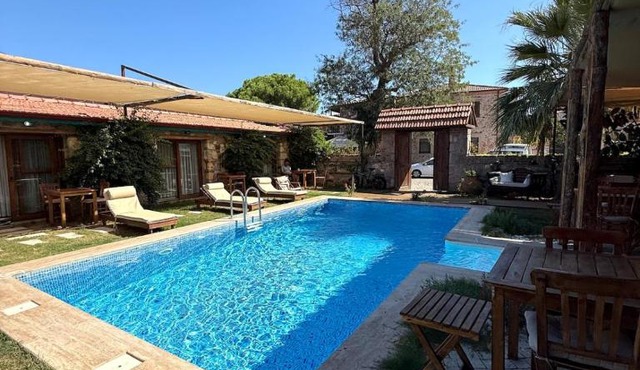 Pet Friendly Pool Suites in Ayvalık