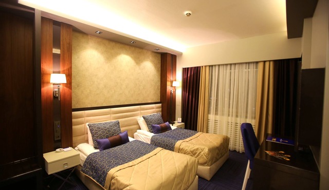Prestige Hotel