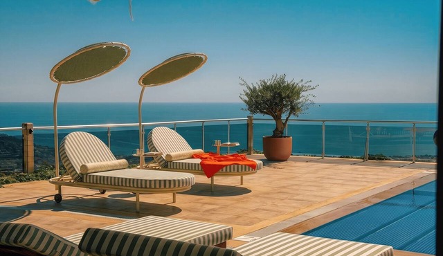 Qoople Villa Tosсana - Panoramic 360° sea & castle view in Alanya