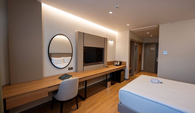 REIWA BUSINESS HOTEL