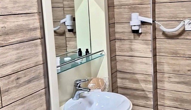 Reva Miami Hotel Restaurant SPA