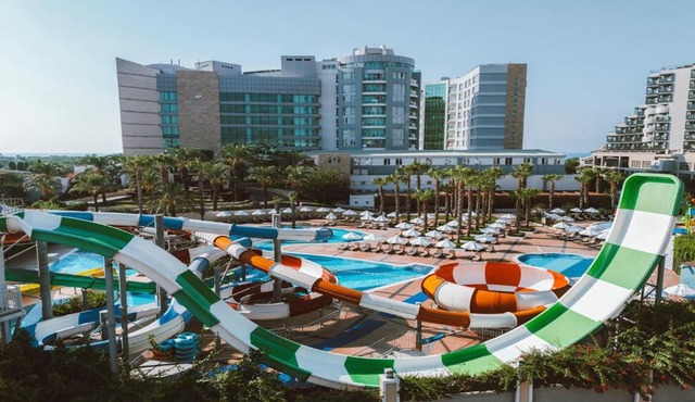 Sherwood Exclusive Lara in Antalya