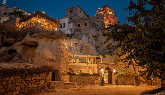 Shiraz Cave Cappadocia in Urgup