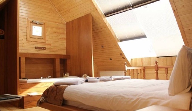 Snowdora Hotels & Villas