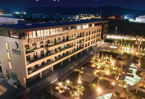 Stillo Business Hotel & Spa in Aliağa