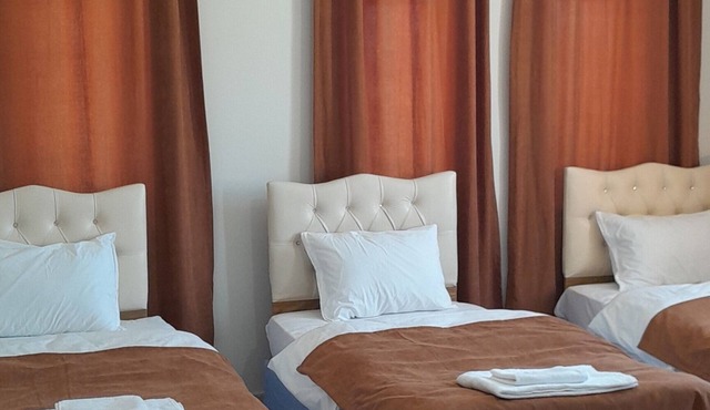Sunrise Güneş Motel