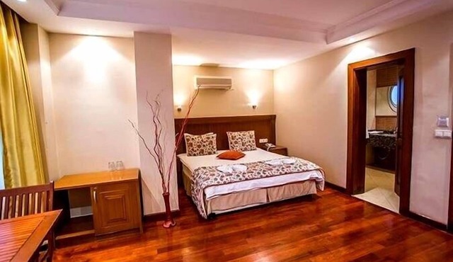 SYNOSSE PARK HOTEL