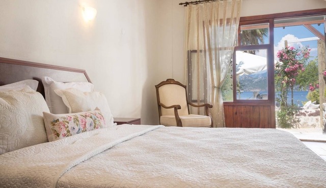 Tamara Beach Pension