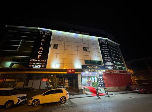 Trio Palace