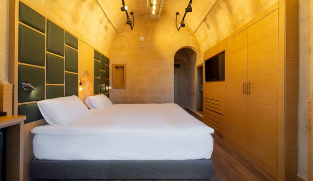 Uchisar Kaya Hotel - Special Class in Nevsehir
