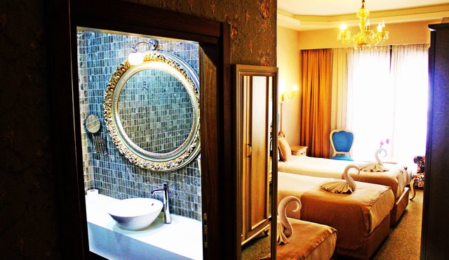 Vendome Hotel