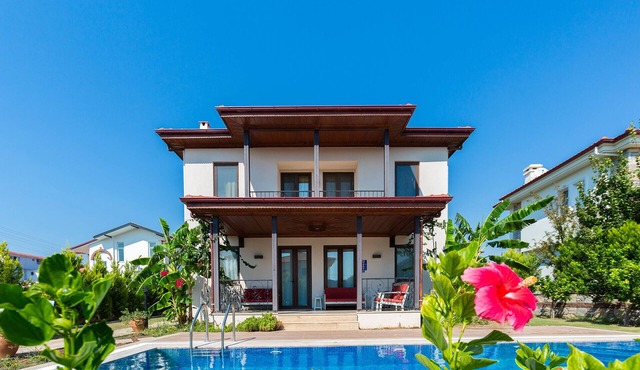 Villa Akasya 3 bedrooms 2 bathrooms (twin bedroom downstairs) in Mugla