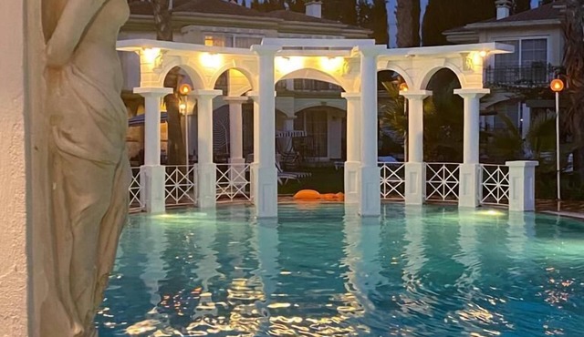 Villa B&D