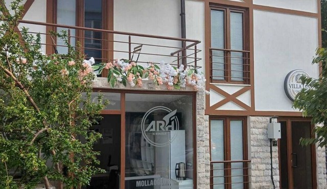 VILLA LINA LODGING HOUSE