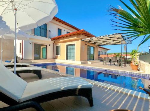 Villa Thor doğa manzaralı 8 kişilik