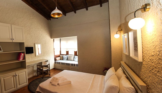Zevkliler Alaçatı in Cesme