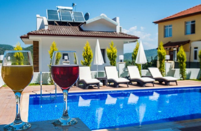 4 + 1 Villa with Private Pool in Hisaronu Center #2629