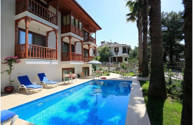 Ayka Hotel