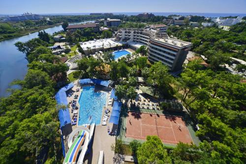 Linda Resort Hotel 