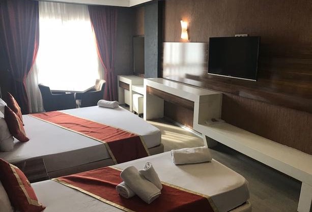 Ozcelik Hotel