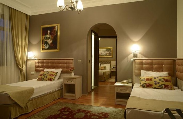Tashkonak Studio Suites