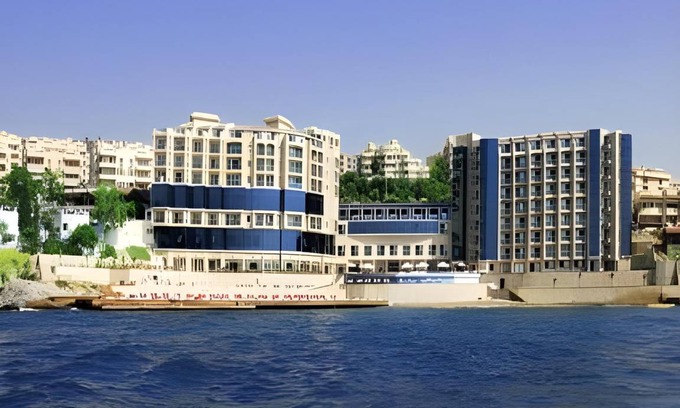 Kusadasi City Centre Hotel | 125 m² Hotel ∙ 127 guests