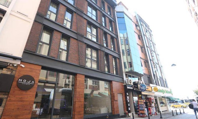 Kadikoy Hotel | 16 m² Hotel ∙ 6 guests