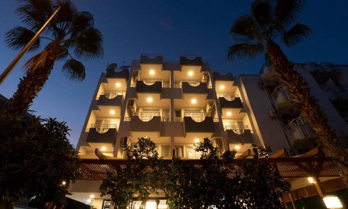 Altnkum Mahallesi Hotel | 35 m² Hotel ∙ 4 guests