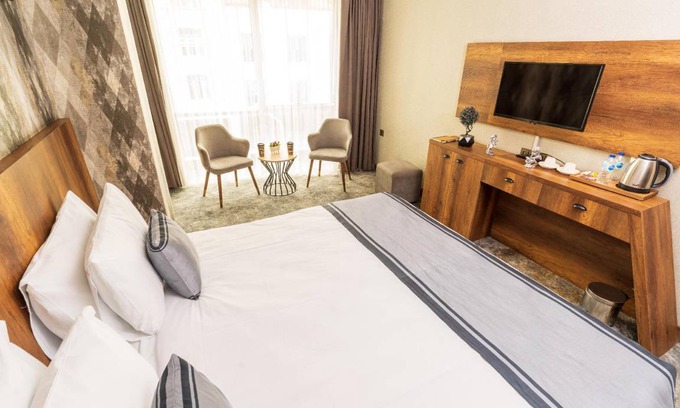Arnavutkoy Hotel | 42 m² Hotel ∙ 127 guests
