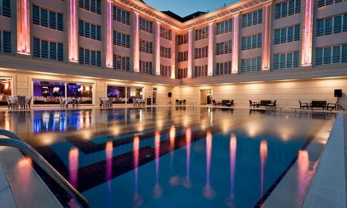 Buyukcekmece Hotel | 55 m² Hotel ∙ 10 guests