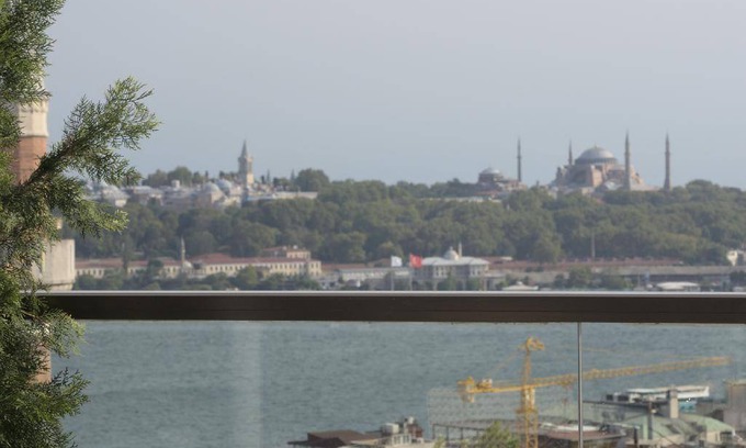 Tophane Hotel | 85 m² Hotel ∙ 3 bedrooms ∙ 10 guests