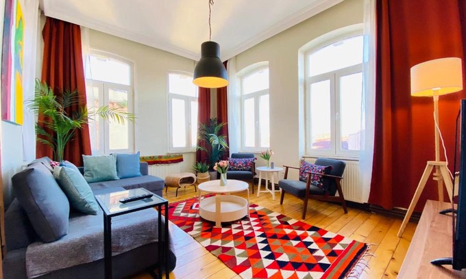 Galata Apartment | Building near Galata Tower with Great View in Beyoglu