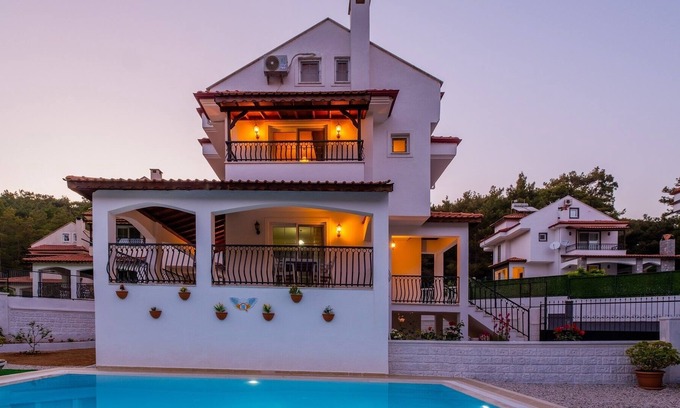 Hisaronu Villa | Central Villa Surrounded by Pine Trees in Fethiye - AWZ 209