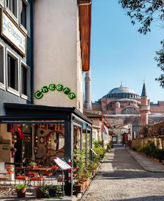 Old City Hostel | Cheers Hostel