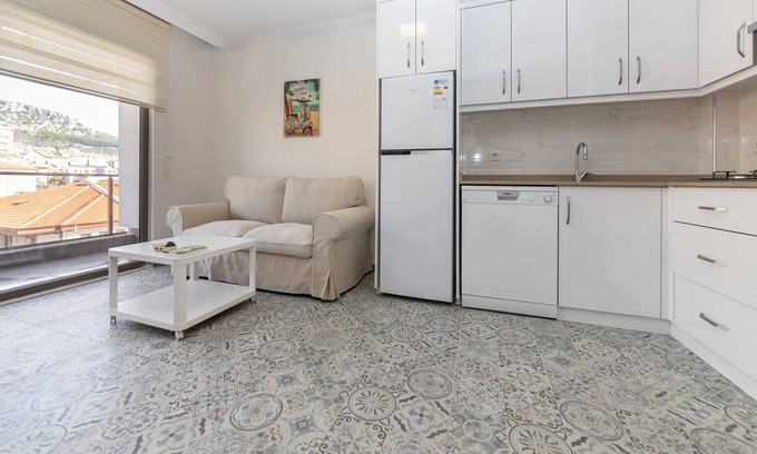 Mentese Apartment | Convenient Flat with Central Location in Mugla