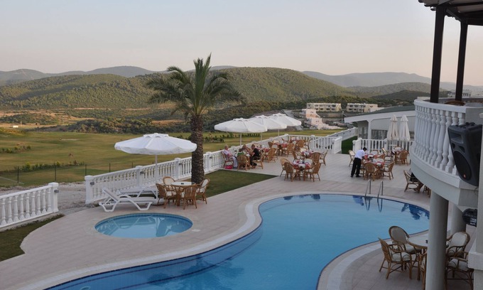 Bogazici Apartment | Flamingo country Club 2+1 AB 6 AP