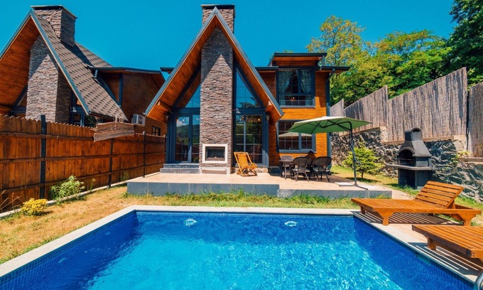 Sapanca Hostel | SAPANCA GRANDWOODEN SUİT