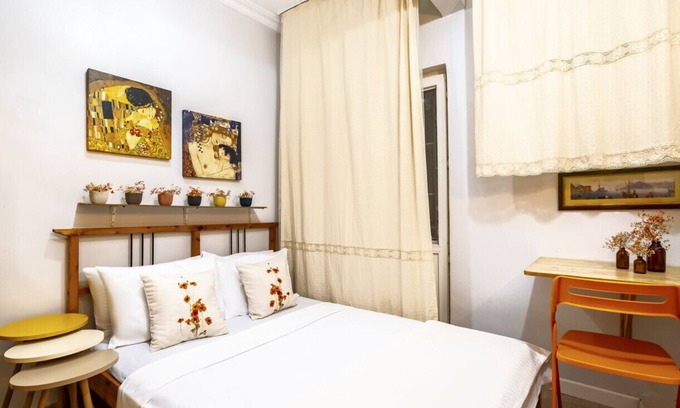 Cihangir Apartment | Unique Flat 8 min to Istikal Ave in Cihangir