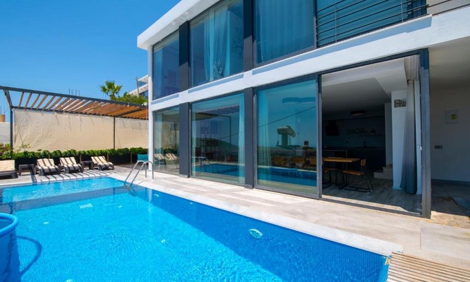 Kalkan Villa | Villa Loca