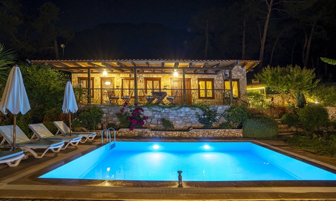 Akyaka Villa | Villa Verna Gökova Akyaka weekly daily rentals