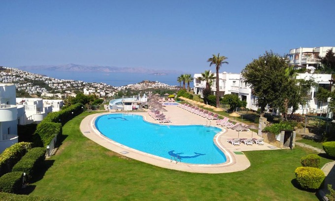 Geris Apartment | Yalikavak Holiday Gardens