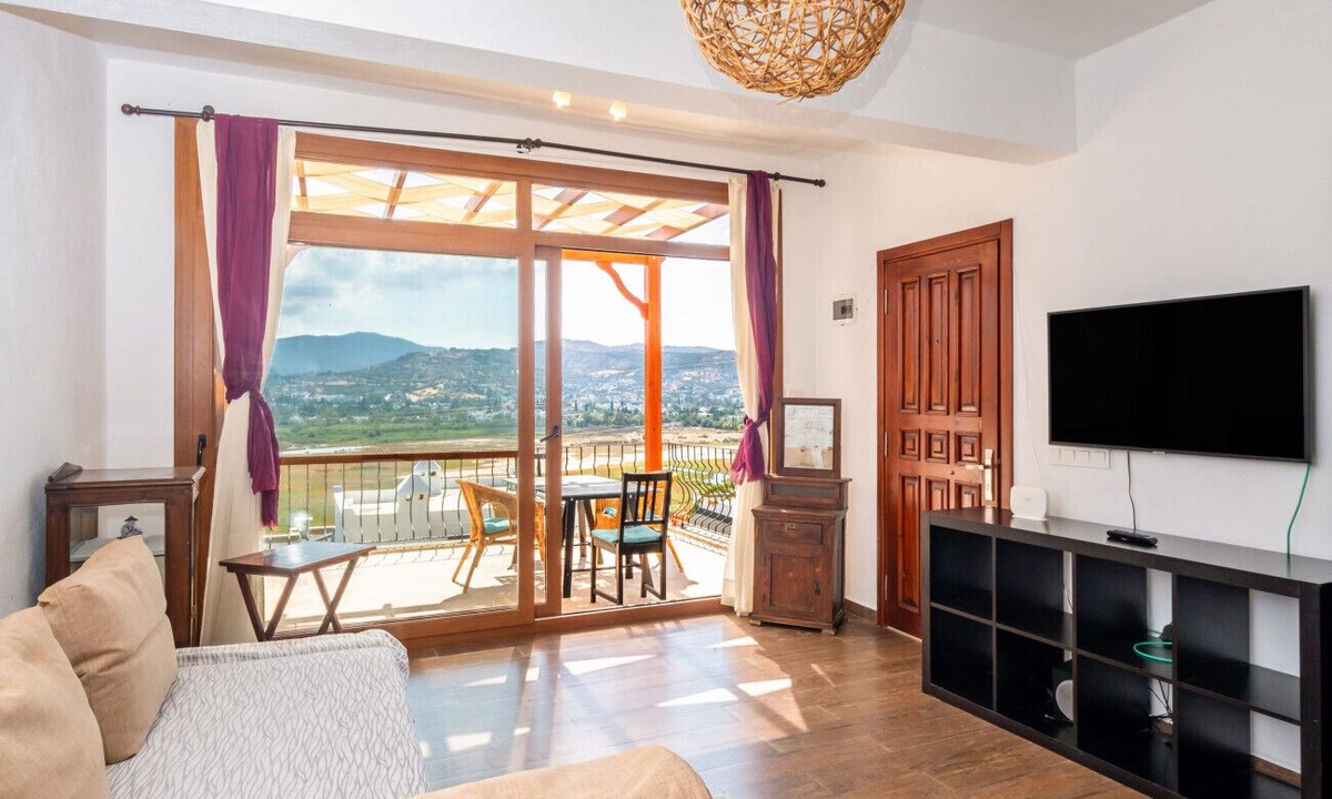 Golturkbuku Apartment | Chic House w/ Patio near Paradise Bay in Bodrum