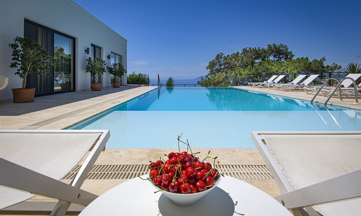 Uzunyurt Villa | A 6-bedroom private, waterfront villa with an outdoor pool. Rents per week.