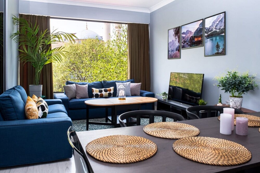 Fenerbahce Apartment | Captivating Flat on Bagdat Street