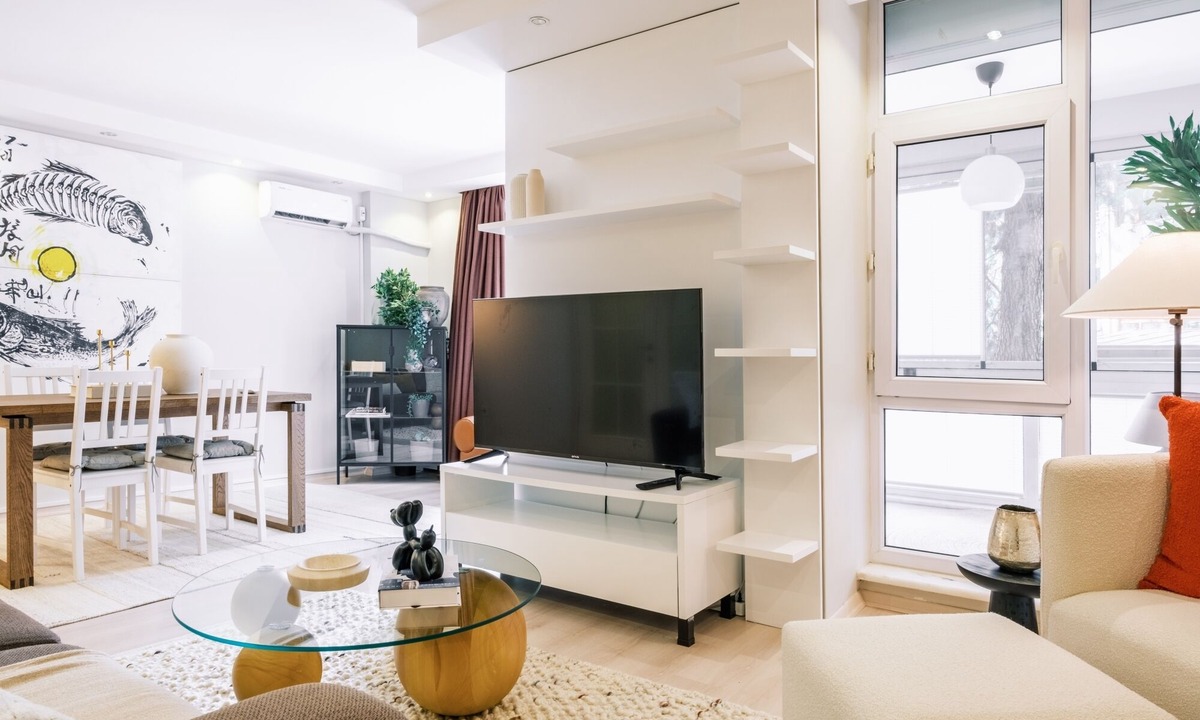 Besiktas Apartment | Stylish Retreat, 10 Min to Bebek Beach